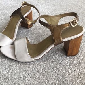 Nina Payne Colorblocked Leynor Heels
